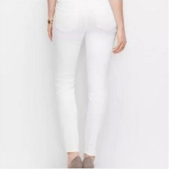 Ann Taylor White Denim Jeans Womens 12 High Rise The Skinny Ankle Curvy Fit - Picture 2 of 16